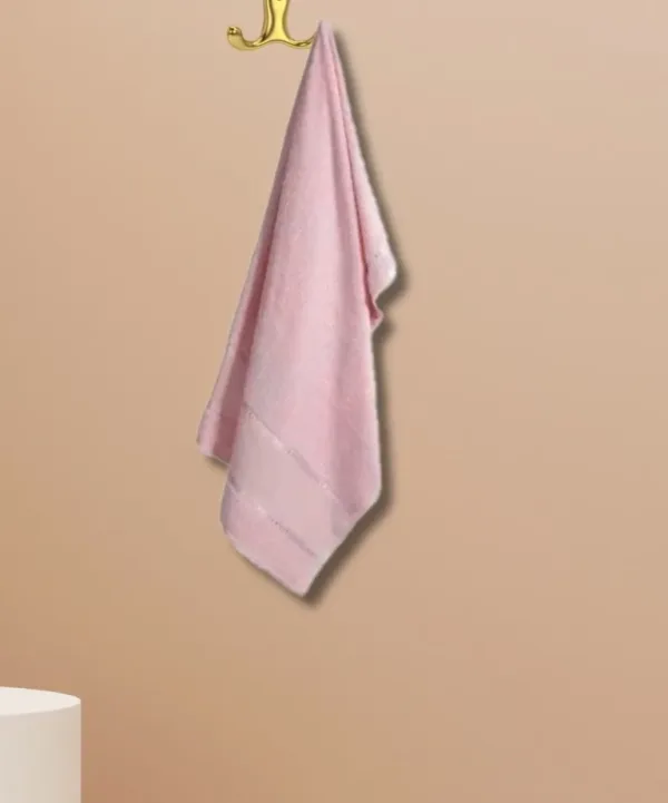 Toalha de Banho Karsten Passa Fitas I 67×140 cm para Bordar Rosa Quartzo