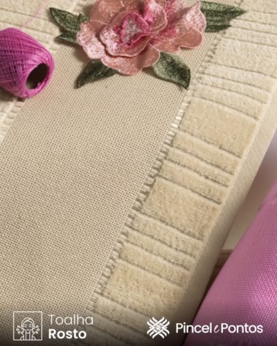 Toalha de Rosto Karsten Stella 49x80 cm para Bordar